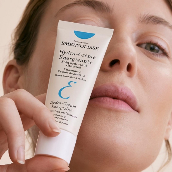 Легкий зволожуючий крем для обличчя з вітаміном C Embryolisse Hydra-Creme Energisante - Фото 3